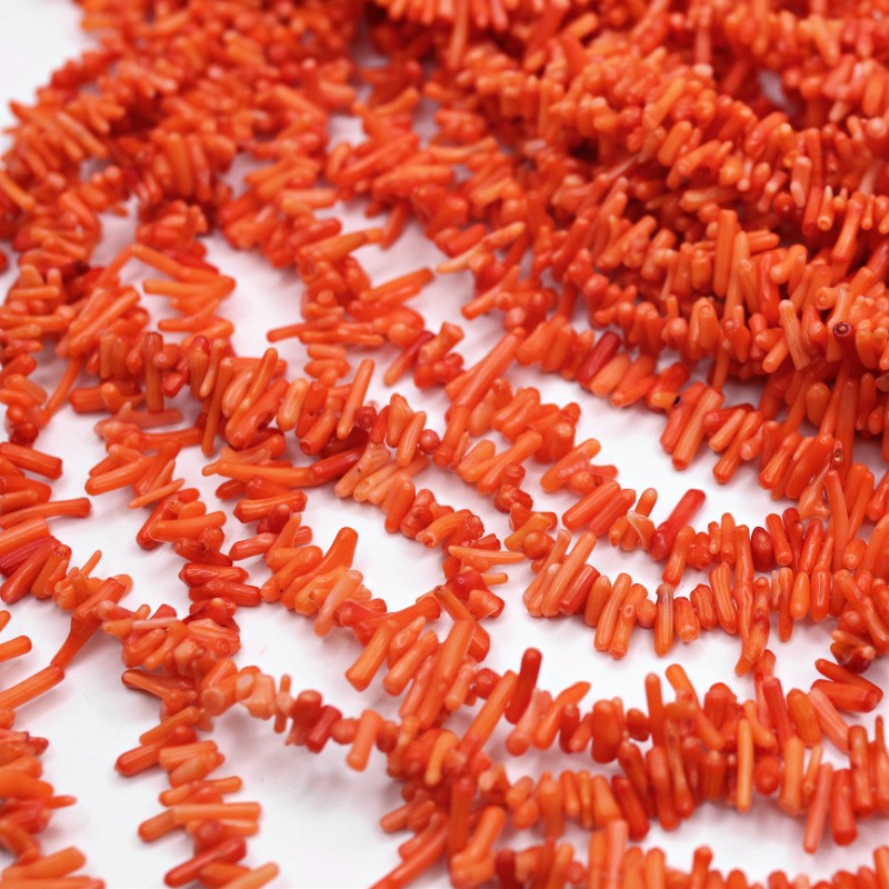 Light orange coral/ chaff 8-14mm/ string 38cm/ KAKC71A