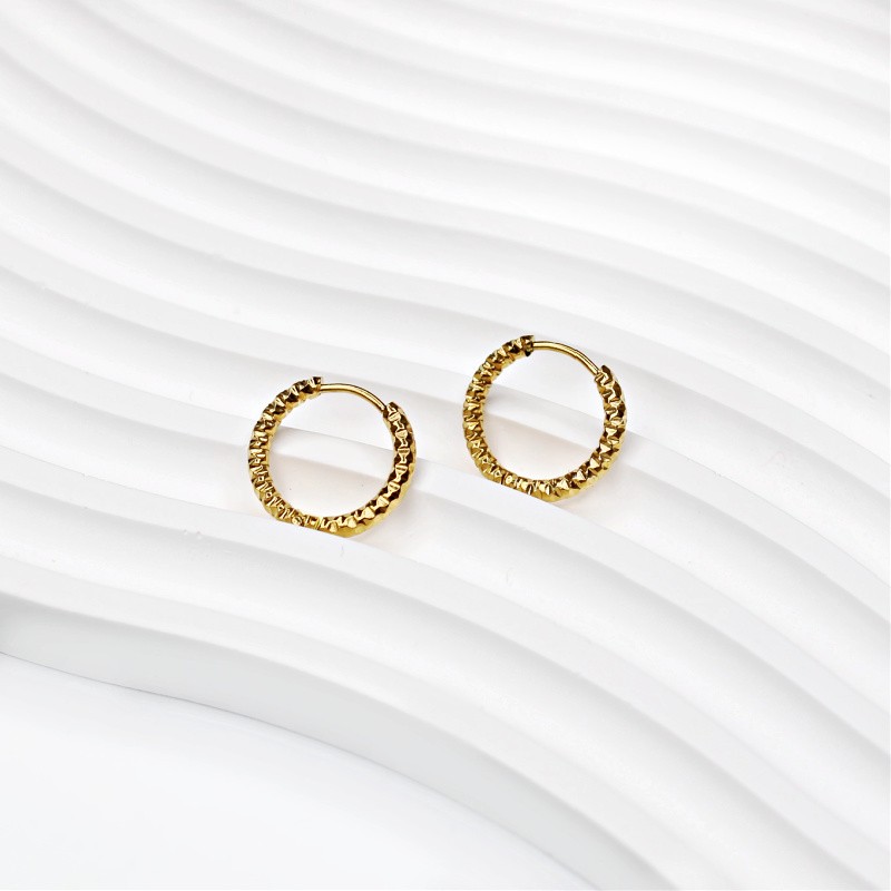 Decorated hoop earrings 17x2.5mm gold/ 316L surgical steel/ 2 pcs ASSE005