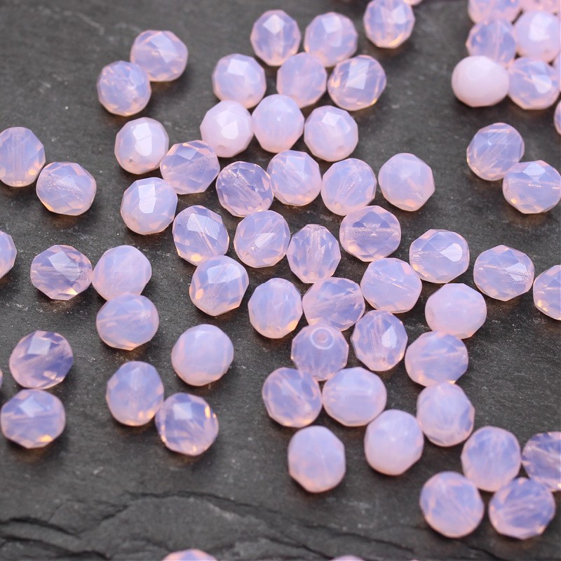 Czech beads / faceted balls 8 mm / milky soft rosaline / 10 pcs / SZGBKF08-KO-71200