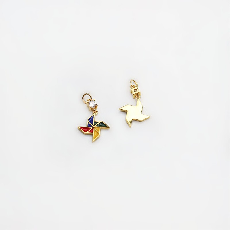 Enamel pendant/holographic windmill with crystal/gold-plated 17mm 1pc AKGP012