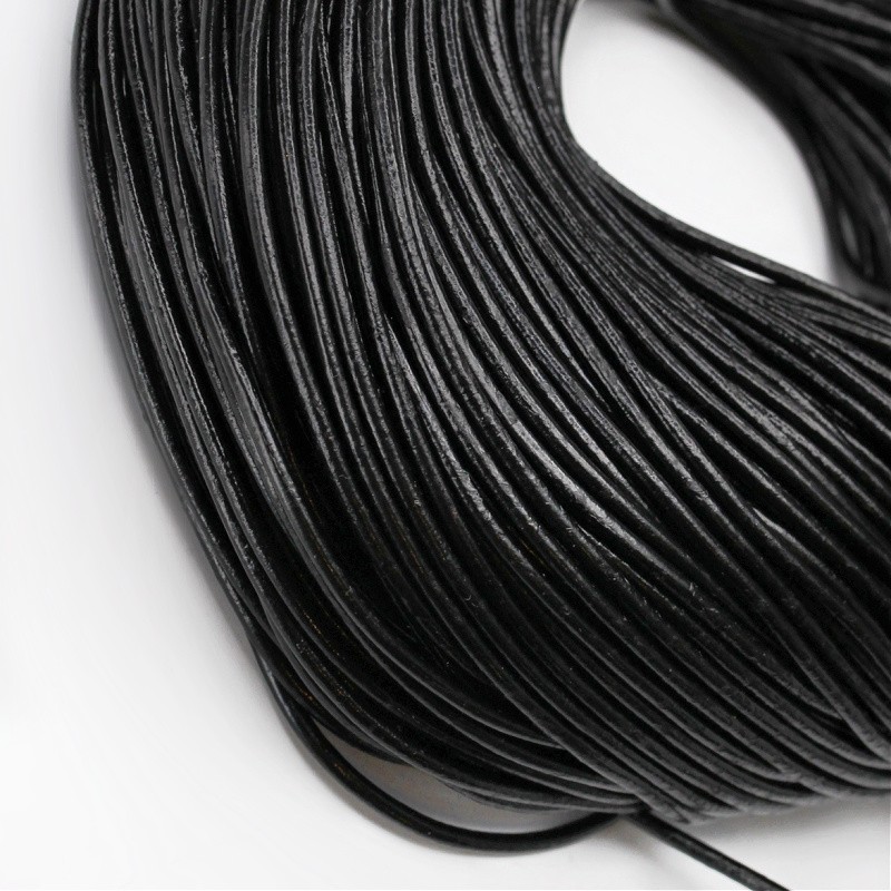 Leather strap/black/roll 82m/2mm RZ20S01ZW
