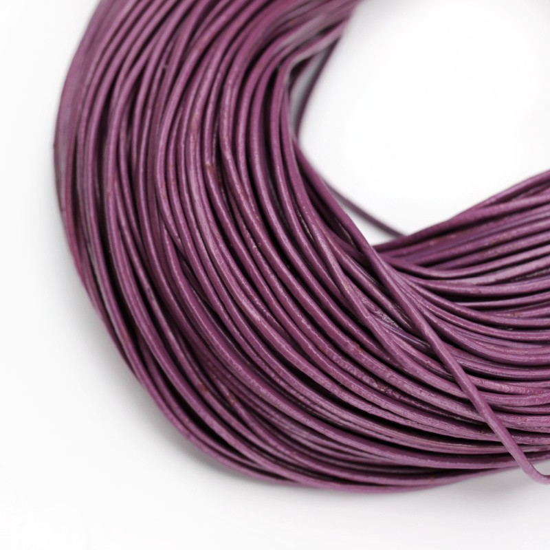 Leather strap 1.5mm/ purple/ 1m RZ15F02