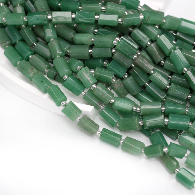 Green aventurine irregular/ faceted rollers approx. 7x11mm 15 pcs/ cord KAAWGWA01