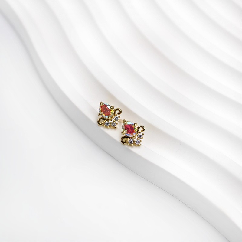 Crystal stud earrings/with plug/gold-plated 9x8mm/ 1 pair AKGP144