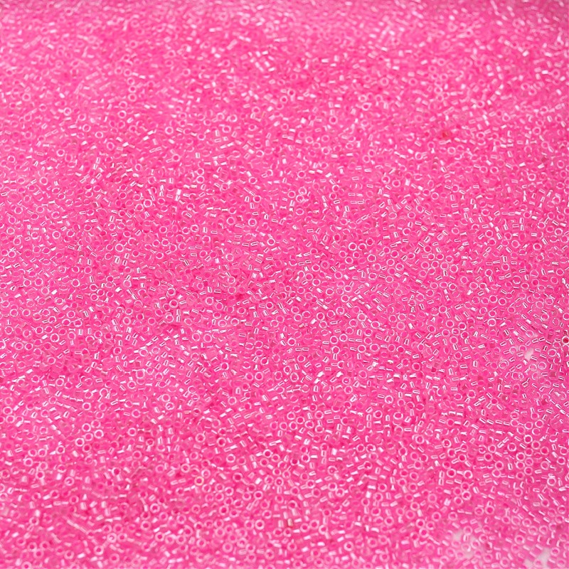 Miyuki Delica 11/0 ceylon dark cotton candy pink 5g/ MIDE11-246