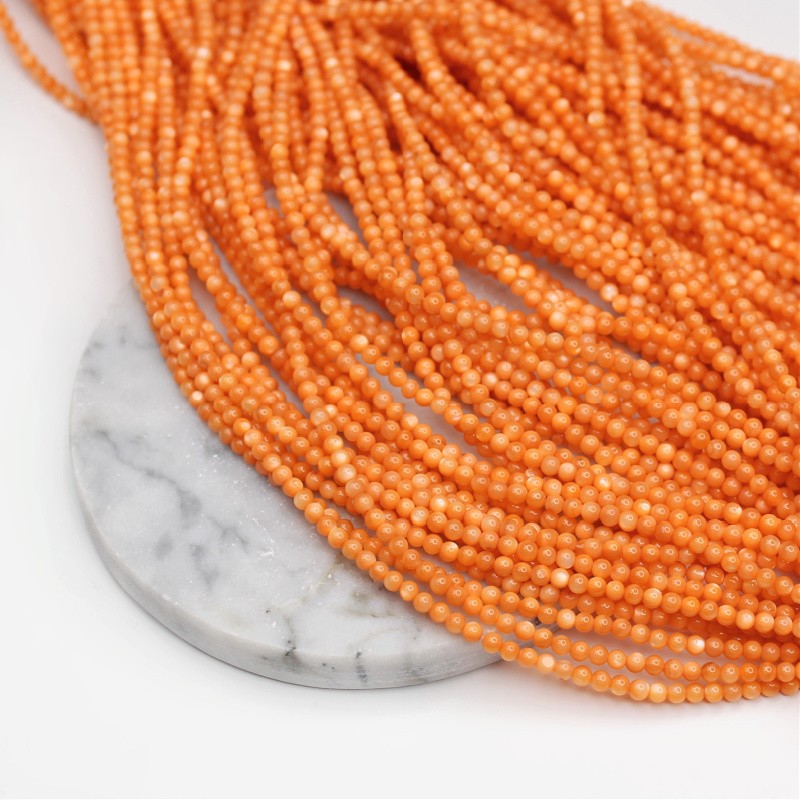 Koraliki z masy perłowej/ pastelowy pomarańczowy/ kulki 3mm / 37cm/ sznur MUKU0315
