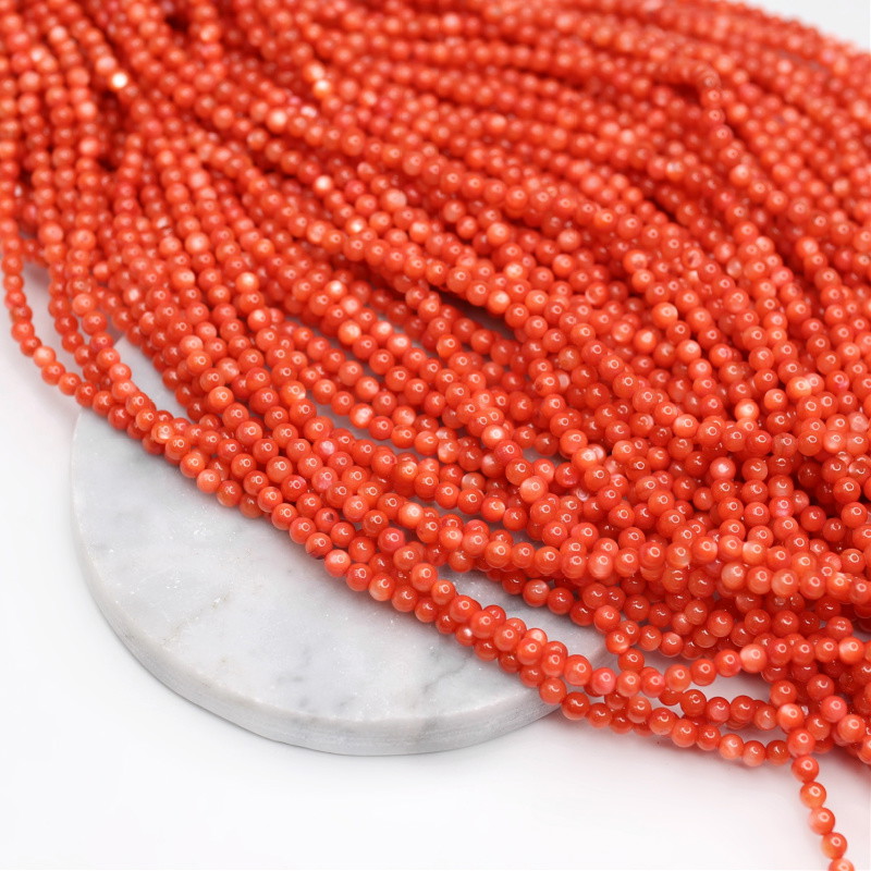 Mother of pearl beads/ fiery orange/ 4mm balls/ 38cm MUKU0408