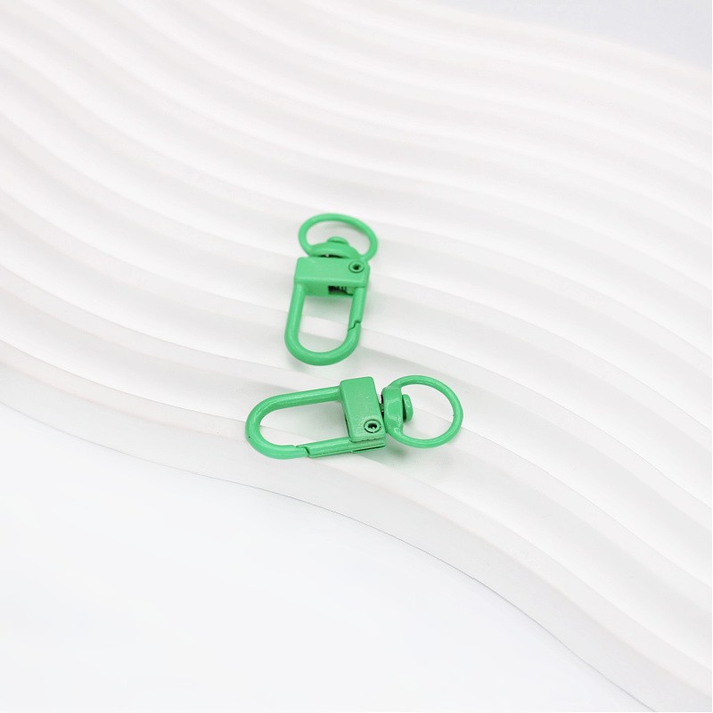 Keychain clasp/ pastel green/ enameled/ 32x13mm 1 pc ZAPBRK83L