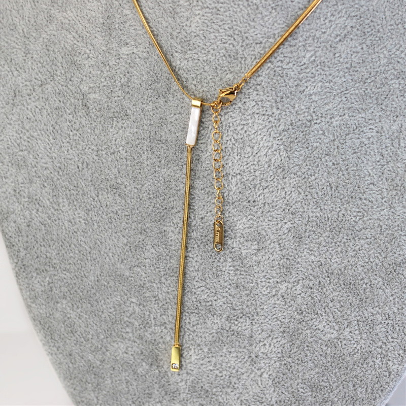 Gold flat snake necklace/ mother of pearl/ surgical steel 42cm BGN012