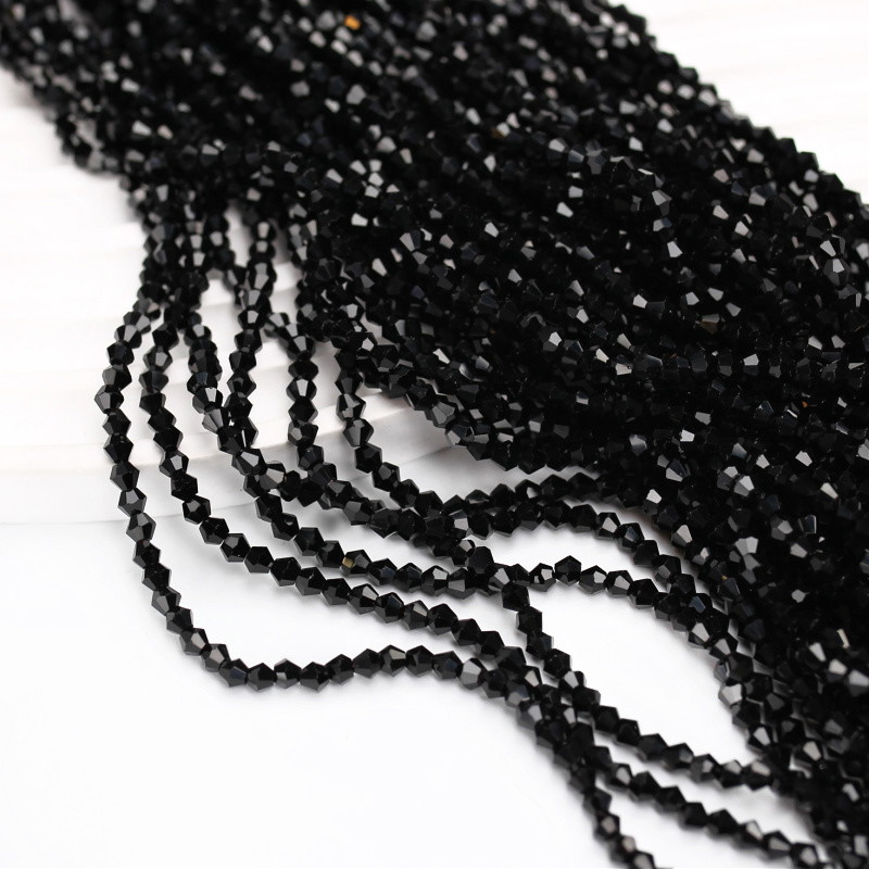 Bicone crystal glass beads approx. 4mm/black/120pcs string SZKRBI03002