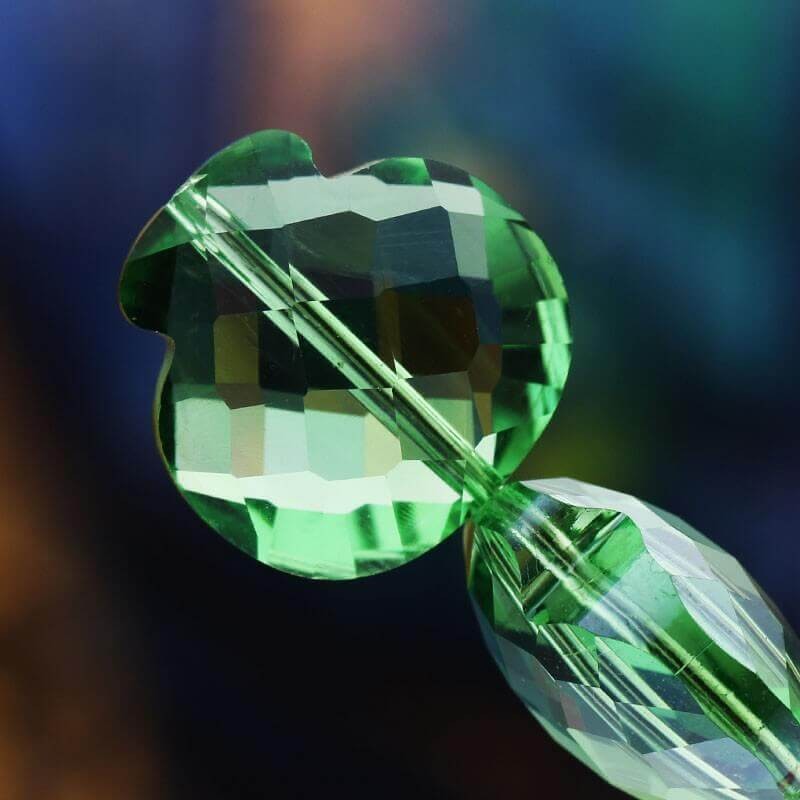 Biedronka koralik ze szkła kryształowego szlifowanego zielona AB 19x18x9mm 1szt SZSZV1802