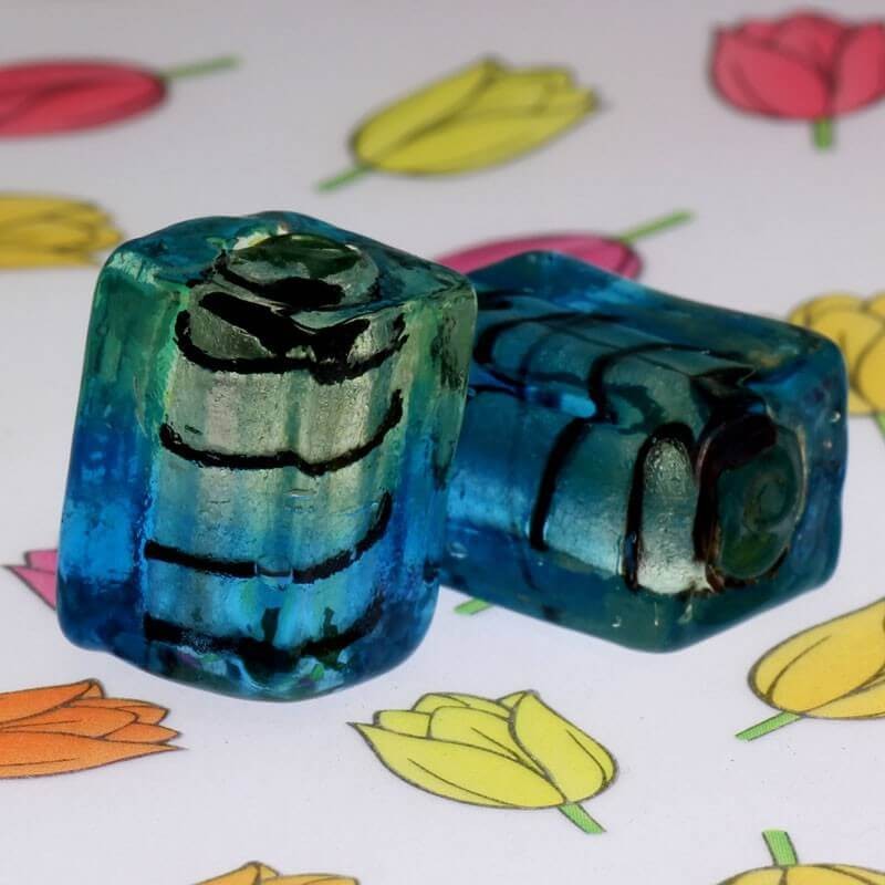 Cube of beads Venetian glass cream-blue 18x12x12mm 1pc SZWESC027