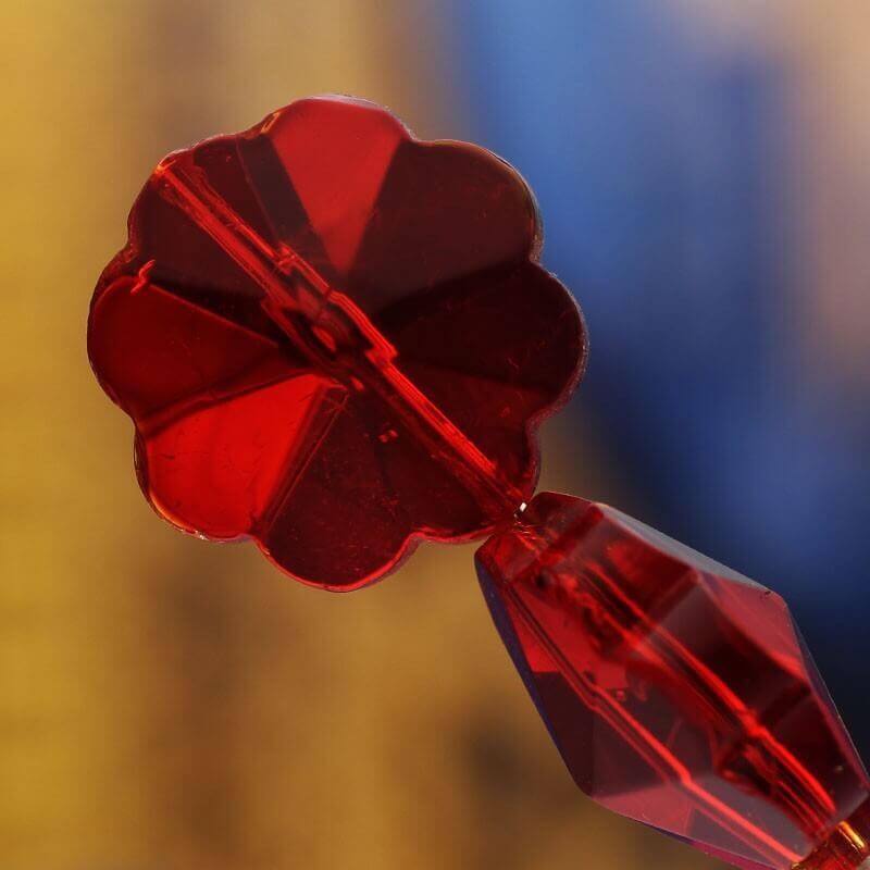Kwiatek ze szkła szlifowanego czerwony 20x10mm szkło kryształowe 2szt SZSZOF2002