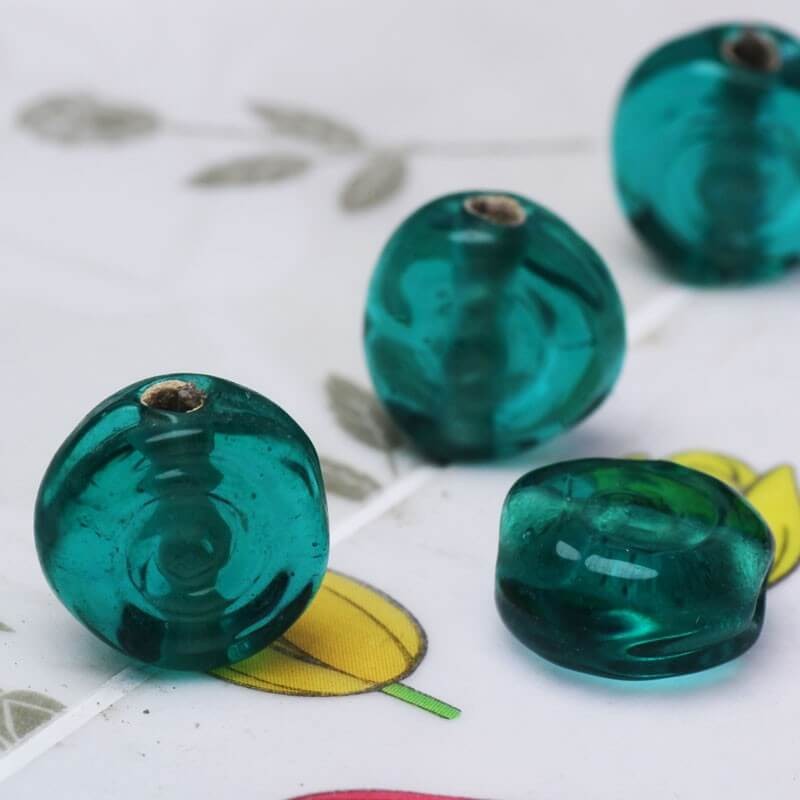 Snail pastilles, pressed glass turquoise 10x6mm 4pcs SZZWIK008
