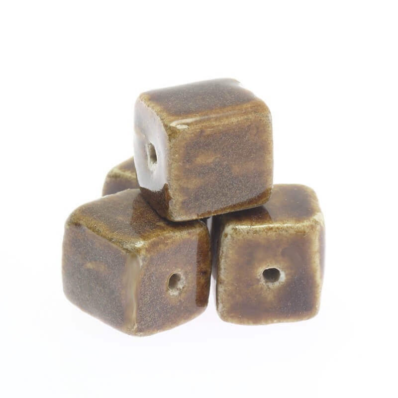 Ceramic cube 14mm brown 2pcs CKO14JB