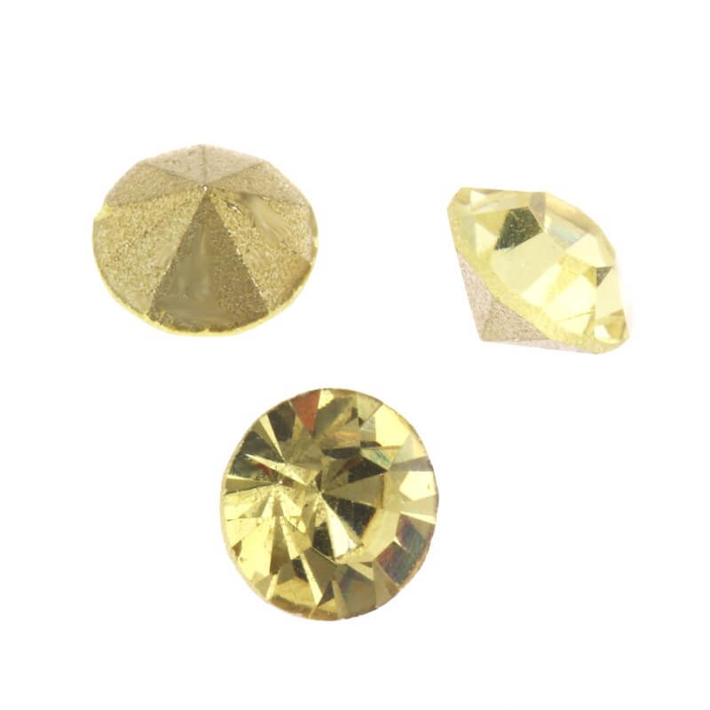Cut crystal daffodil cabochon 8x5mm 4 pcs KSZKR03