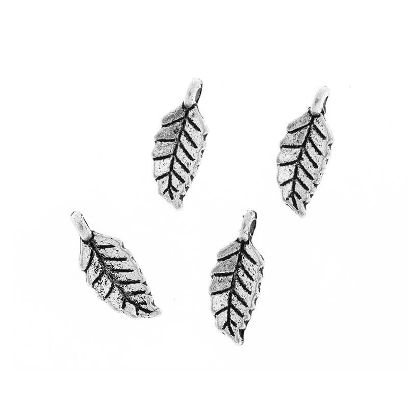 Small leaves pendants for bracelets, 6 pieces, antique silver 20x8x4mm AAS612