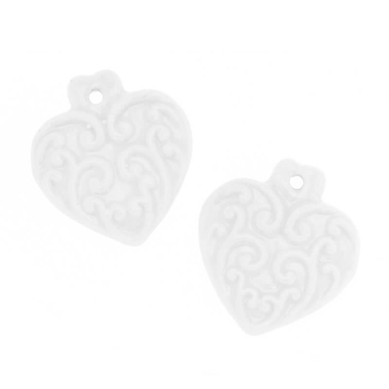 Ceramiczne serca zawieszki do biżuterii białe 35x40mm 1szt CIN62