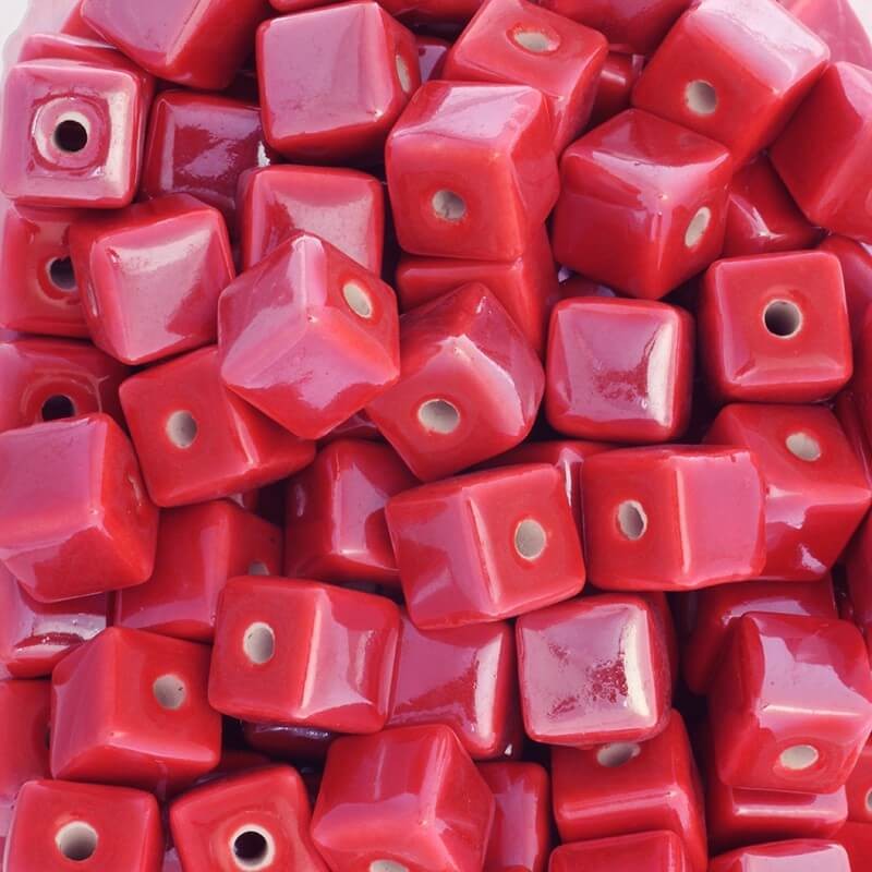 Koraliki kostki porcelanowe 10mm czerwone  2szt CKO10C02DA