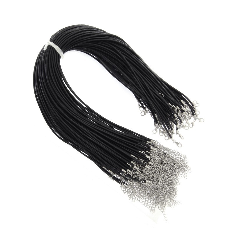 The base of the necklace is black leather strap 2.5mm 45 + 5cm 1pc BAZN10