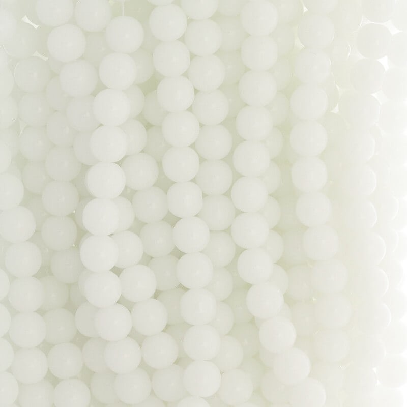 Perfect beads 10mm beads 82 pieces milky white SZPF1017