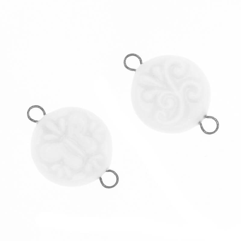 Ceramic pendants / connectors white with butterfly 16x25mm 1pc CIN54