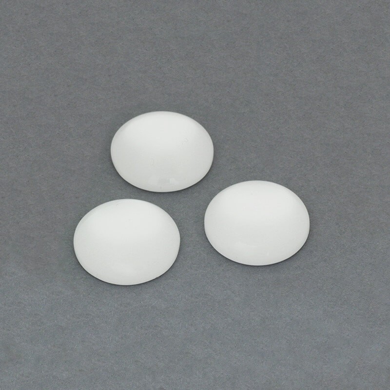 Kaboszony z żywicy 16mm / Luna / biały perłowy 4szt KBAD1601A