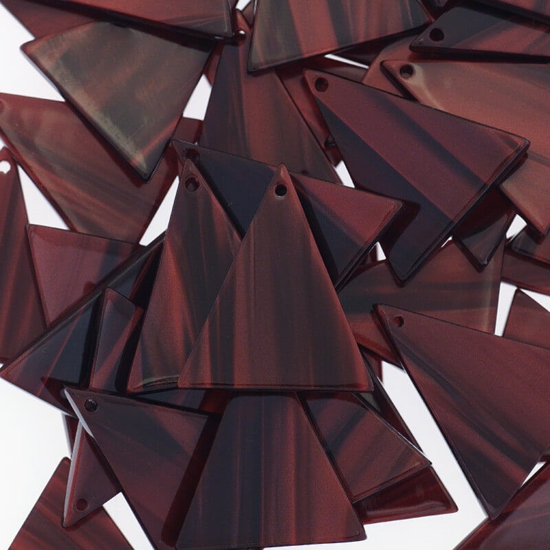 Triangular pendants 26x22mm / burgundy with streaks / Art Deco resin / 1pc XZR6709