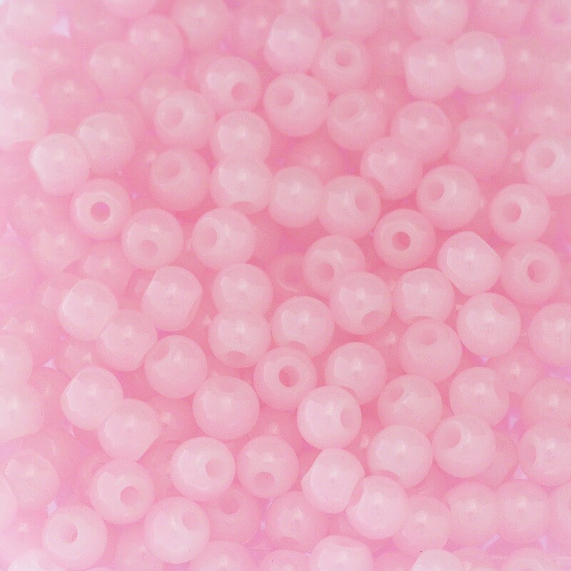 Pastels / glass beads 4mm milky pink 205 pieces SZPS0415