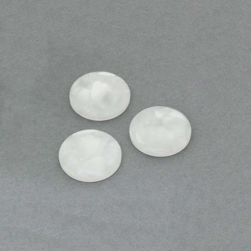 Resin cabochons with a shell / 14mm / cream / 2 pcs KBAD1408