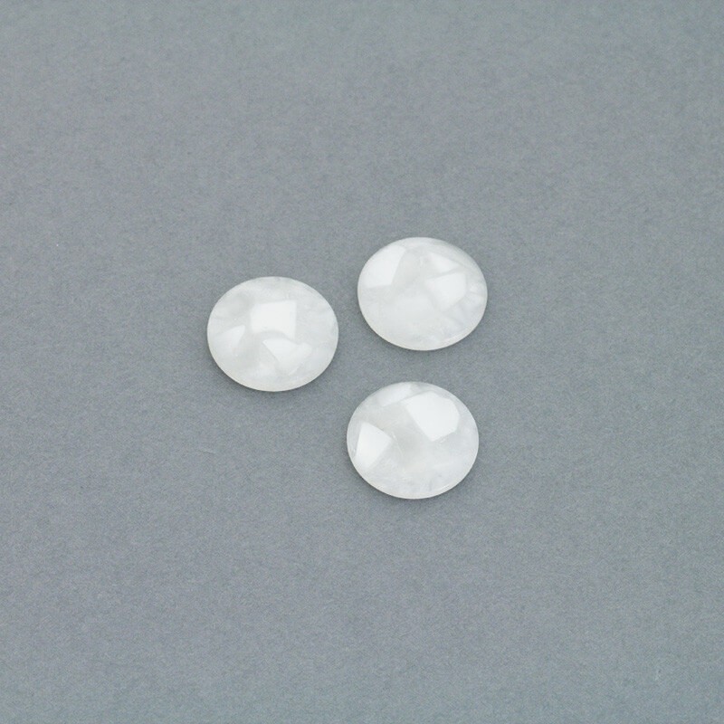 Resin cabochons with a shell / 16mm / cream / 2 pcs KBAD1610