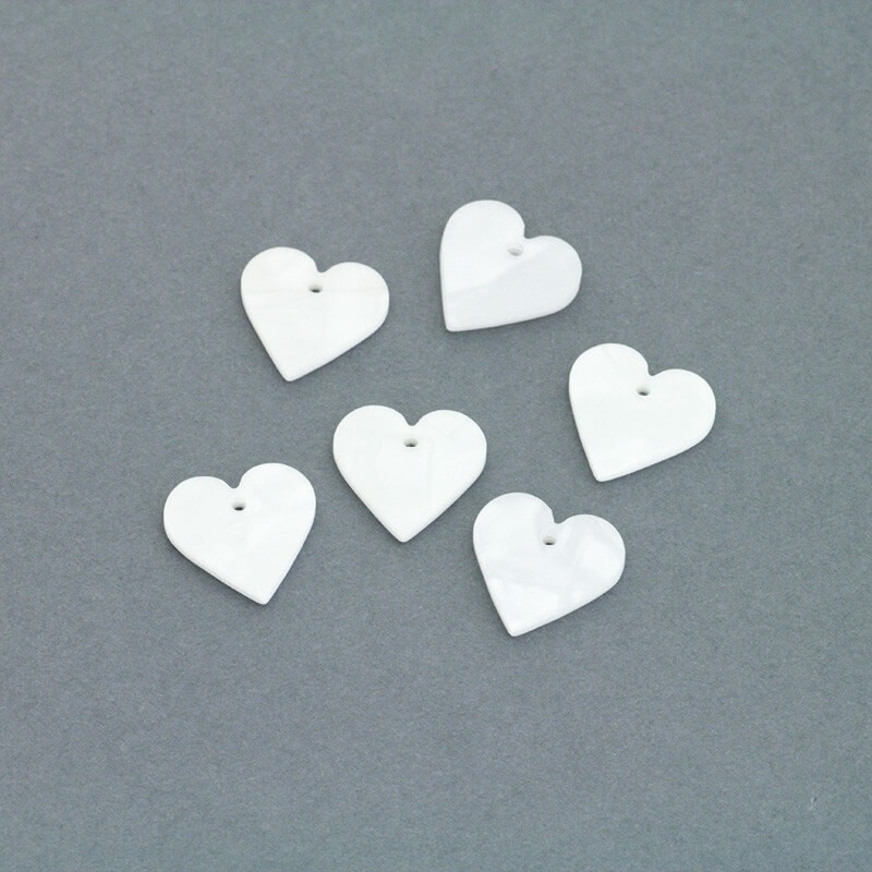Heart pendant 15x16mm / resin / white with pearl / 2pcs XZR2901