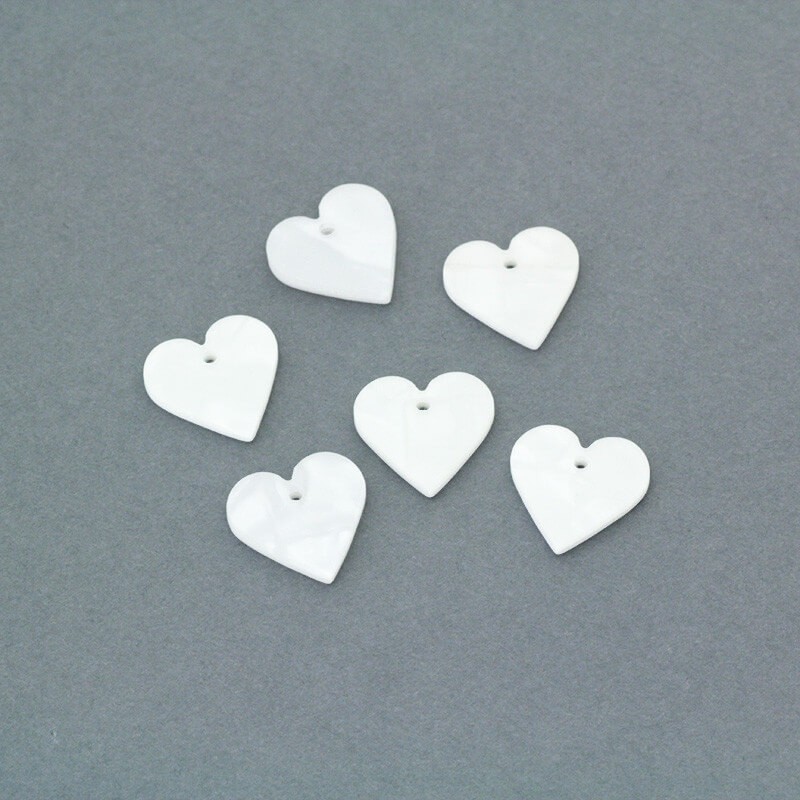 Heart pendant 15x16mm / resin / white with pearl / 2pcs XZR2901