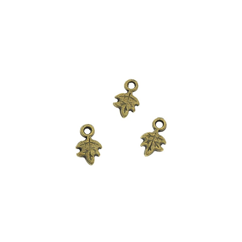 Small leaves pendants 10pcs antique bronze 6x10mm AAB319