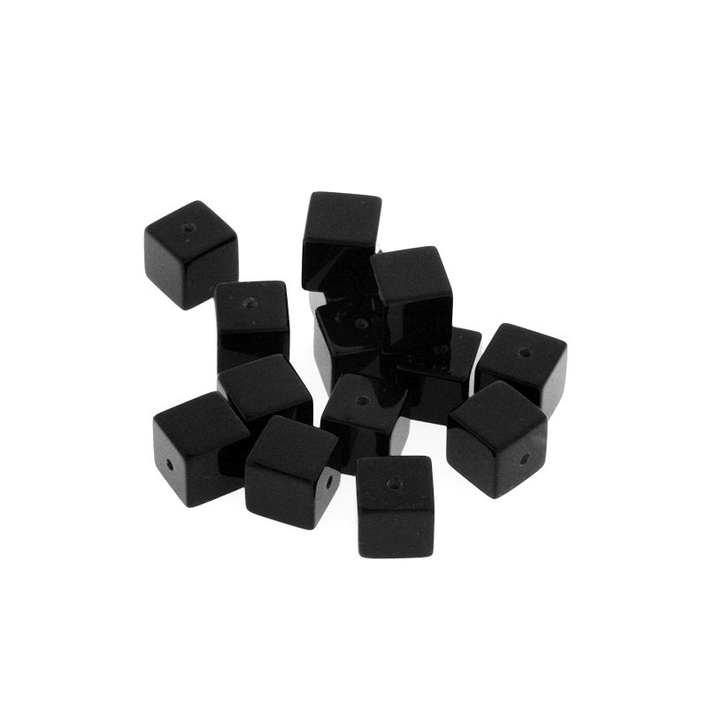 Onyx cube 10mm 1pc KAON120
