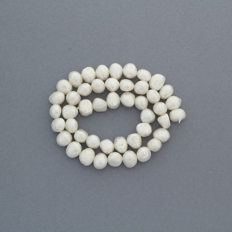 Freshwater pearls / white rope 45pcs * 7mm irregular PASW66