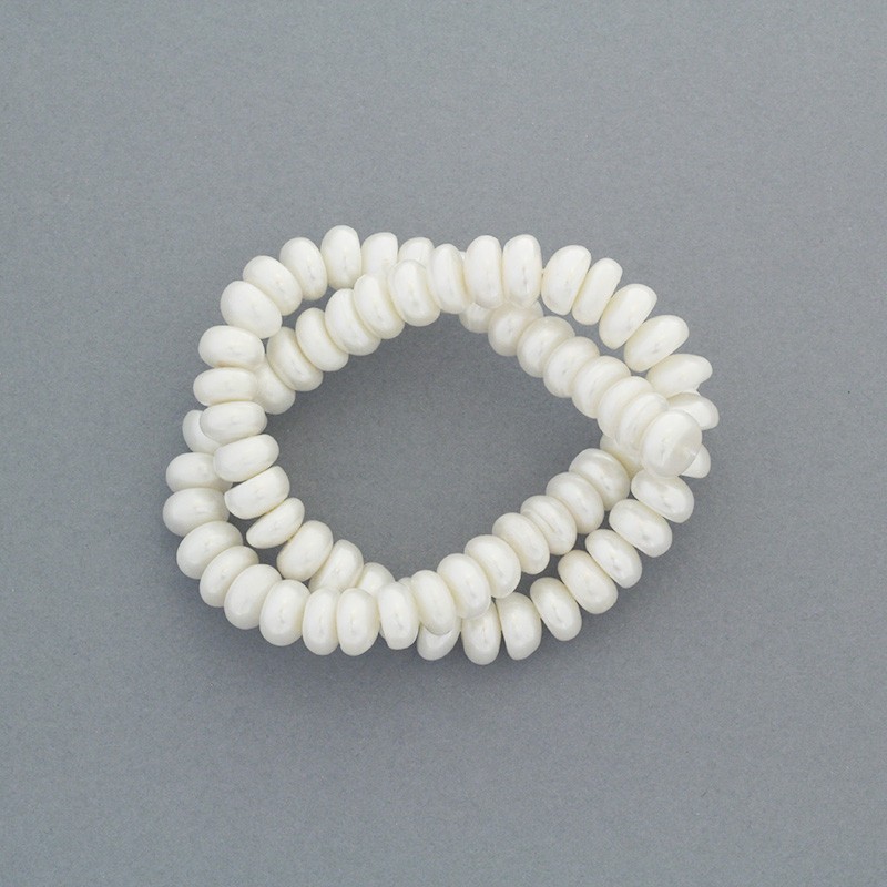 Freshwater pearls / white rope 70pcs * 5x10mm / PASW108 button