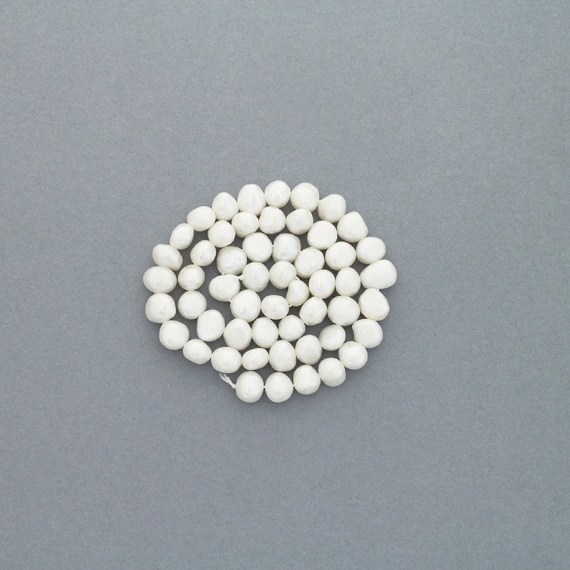 Freshwater pearls / white rope 52pcs / 7-8mm irregular PASW168