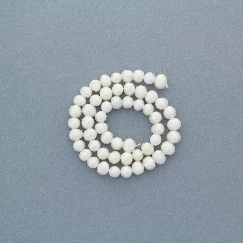 Freshwater pearls / white rope 53pcs / 7-8mm oval PASW173