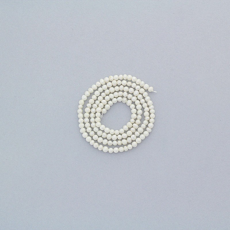 Freshwater pearls / white rope 38 cm / round 2.5mm PASW133