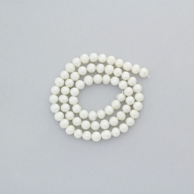 Freshwater pearls / white rope 65pcs / oval / 5-6mm PASW137