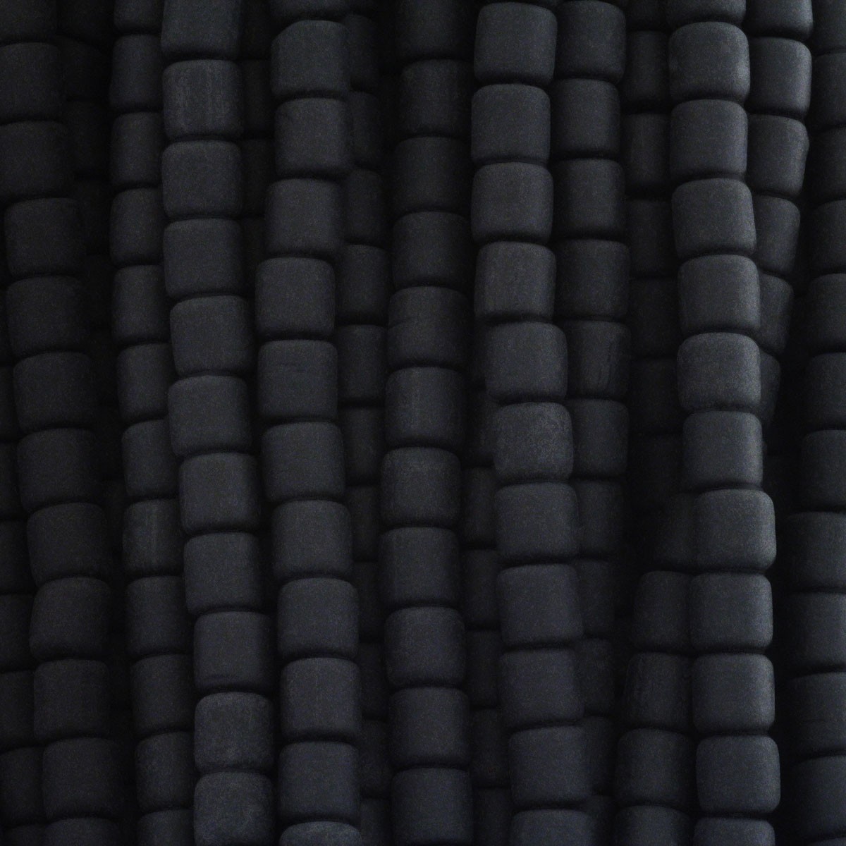 Katsuki beads / black / rollers 6x6mm / rope 40cm / MOWA06029