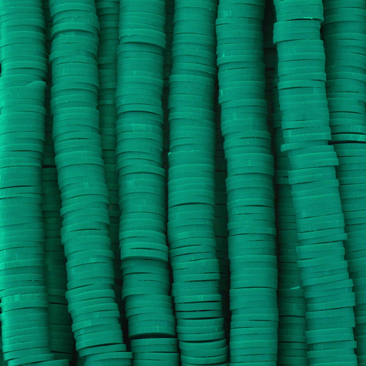 Katsuki beads / emerald green / 8mm discs / 40cm rope / MOKA08037