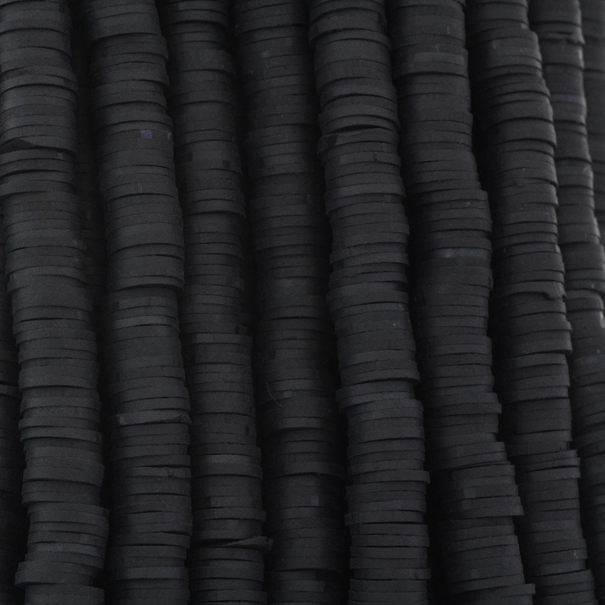 Katsuki beads / black / 8mm discs / 40cm rope / MOKA08044