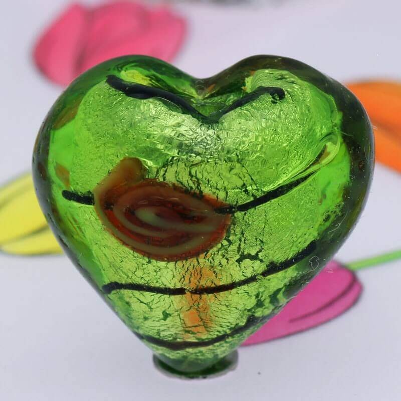 Venetian heart green 20mm 2pcs SZWESED039