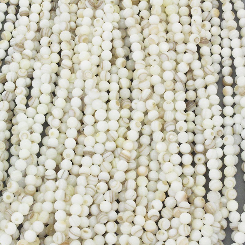 Mother of pearl beads / 6mm balls / cream / 66pcs / string MUKU06K