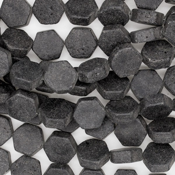 Hexagon beads 12mm / volcanic lava black / 40cm rope / KALC032