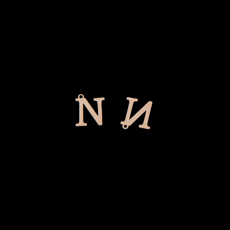 Zawieszka litera "N" / złoty/ 13x15mm 1szt AKGLN