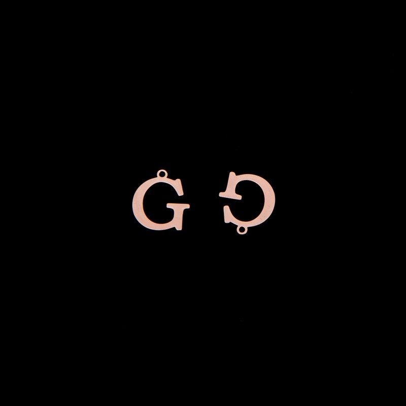 Zawieszka litera "G" / różowe złoto/ 13x15mm 1szt AKGLGR