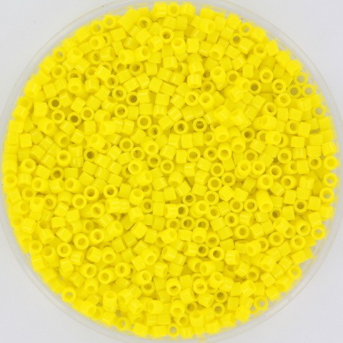 Miyuki Delica 11/0 opaque yellow 5g/ MIDE11-721